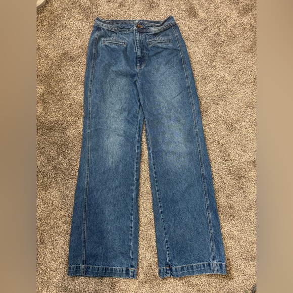 We The Free Straight Leg Jeans - Picture 1 of 4